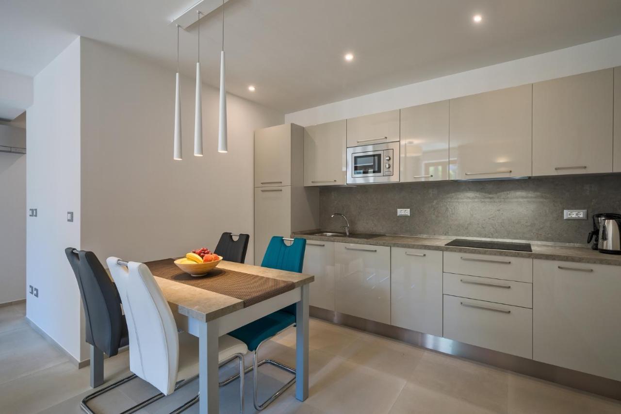Apartmani Mare Verde Novigrad Istria Esterno foto