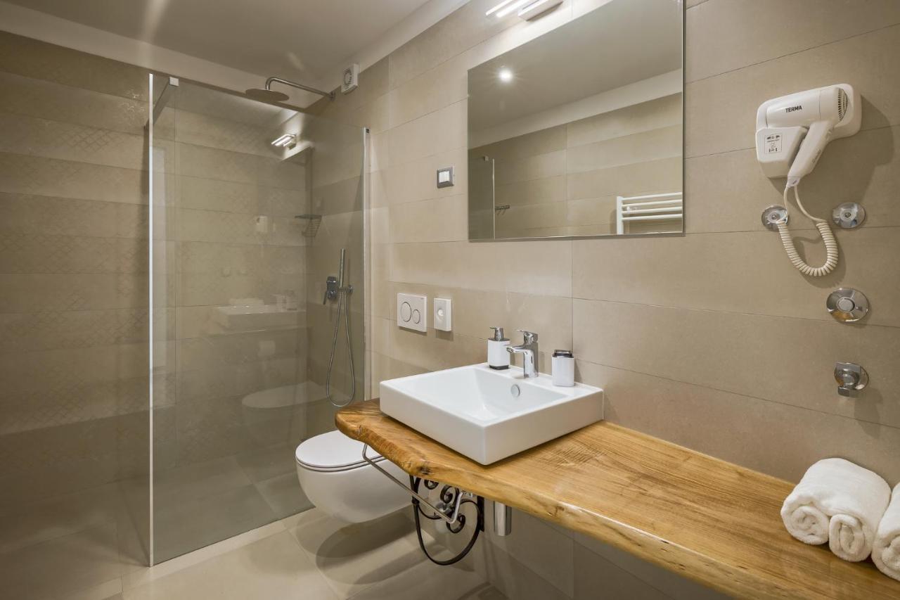 Apartmani Mare Verde Novigrad Istria Esterno foto
